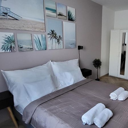 Dotis Apartman Tata Εξωτερικό φωτογραφία